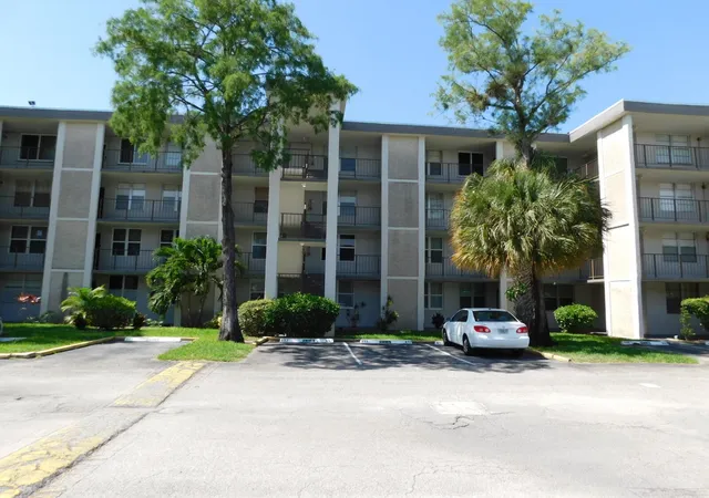 4851-nw-26th-court-443-lauderdale-lakes-fl-33313/hzid_55418aca