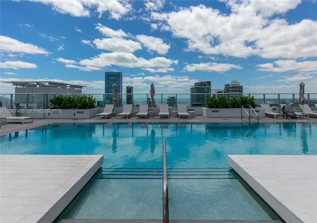 1010-brickell-ave-3608-miami-fl-33131/hzid_6a246e40