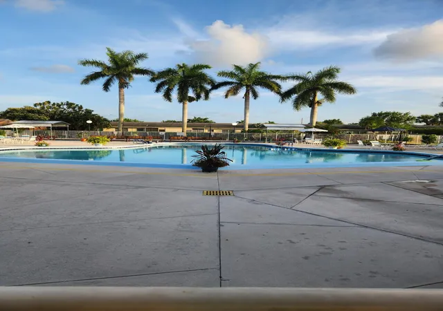 2779-emory-dr-e-d-west-palm-beach-fl-33415/hzid_024fb708