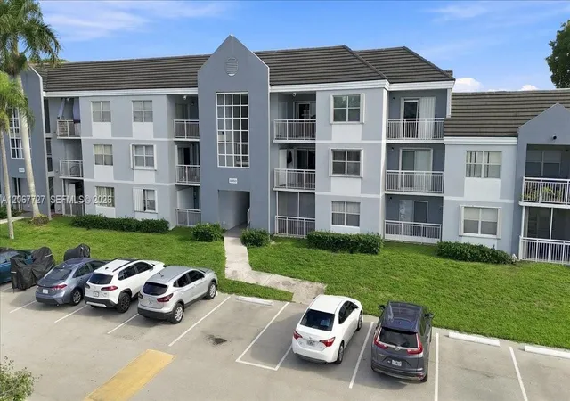 8660-sw-212th-street-306-cutler-bay-fl-33189/hzid_c8a012f4