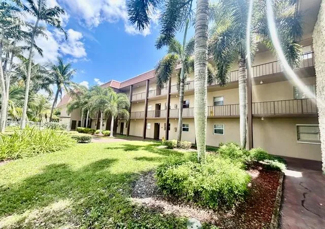 120-sparrow-dr-115-royal-palm-beach-fl-33411/hzid_2ef879c8