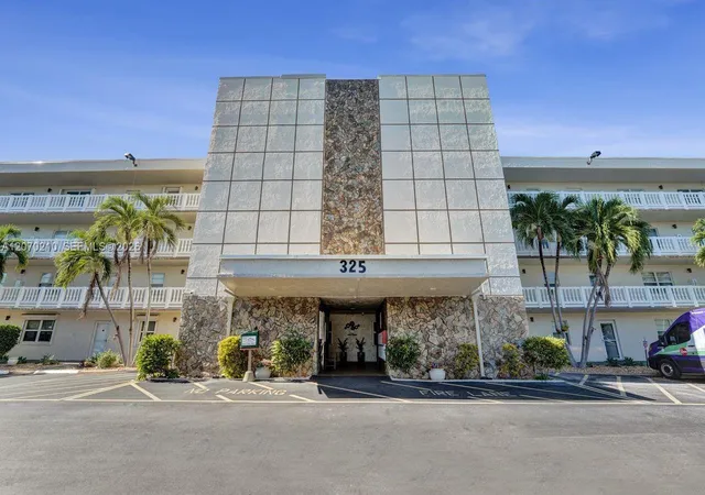 325-se-11th-terrace-107-dania-beach-fl-33004/hzid_191ea218