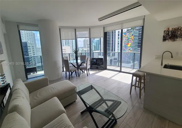 45-sw-9th-street-1503-miami-fl-33130/hzid_0db6292f