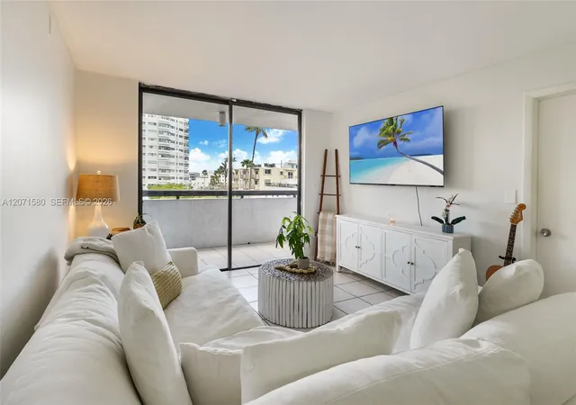 1775-washington-ave-5d-miami-beach-fl-33139/hzid_a879c0b0