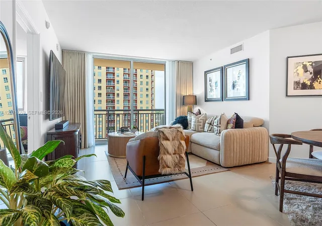 9066-sw-73rd-court-1007-miami-fl-33156/hzid_042f2249