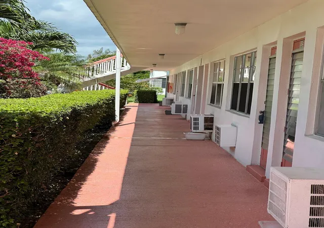 120-windsor-f-west-palm-beach-fl-33417/hzid_b56c9e0b