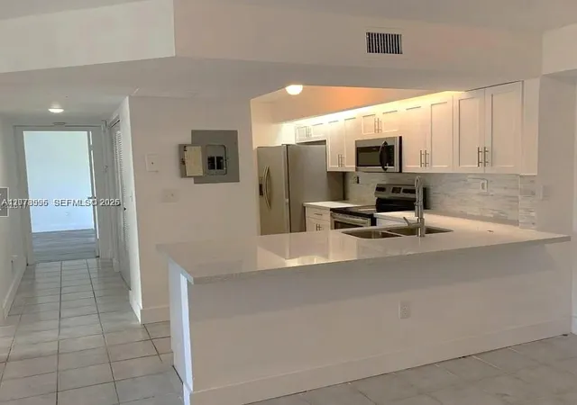 8670-sw-212th-street-105-cutler-bay-fl-33189/hzid_d7ce145e
