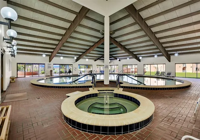 9801-sunrise-lakes-blvd-208-sunrise-fl-33322/hzid_05e43db7
