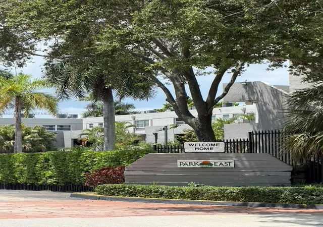 30-nw-87th-avenue-c201-miami-fl-33172/hzid_020983fa