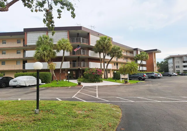 2900-nw-47th-ter-303b-lauderdale-lakes-fl-33313/hzid_3bb2a6b0
