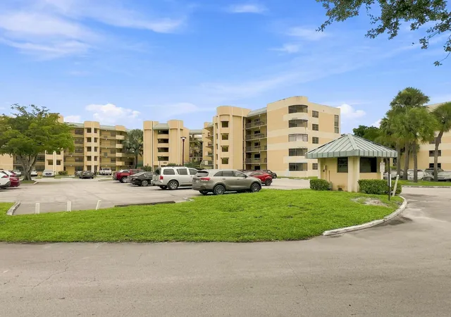 6575-w-oakland-park-blvd-101-lauderhill-fl-33313/hzid_05cc771e