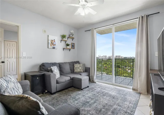3500-coral-wy-1404-miami-fl-33145/hzid_85c4a686