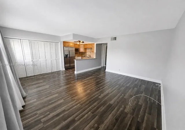 4050-ne-12th-ter-11-1-oakland-park-fl-33334/hzid_41056601
