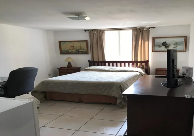 1010-nw-11th-street-207-miami-fl-33136/hzid_7a6bd07c