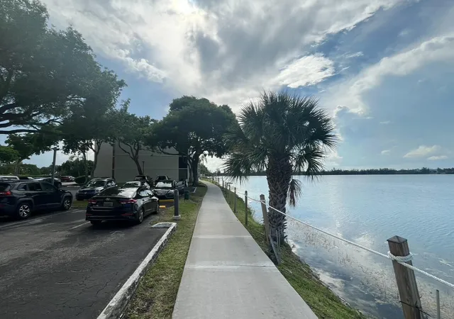 114-lake-emerald-dr-401-oakland-park-fl-33309/hzid_21c8e63c