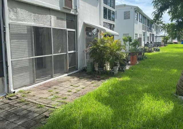 50-nw-204th-street-8-miami-fl-33169/hzid_7a14dd22