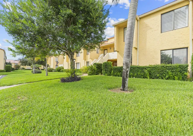5373-se-miles-grant-rd-103-stuart-fl-34997/hzid_cbe3b260