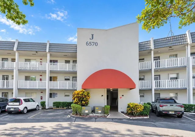 6570-royal-palm-blvd-302j-margate-fl-33063/hzid_5c738925