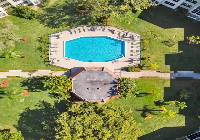 6600-royal-palm-blvd-211b-margate-fl-33063/hzid_b6deb6a3