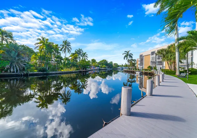 2990-ne-16th-avenue-304-oakland-park-fl-33334/hzid_e0d10555