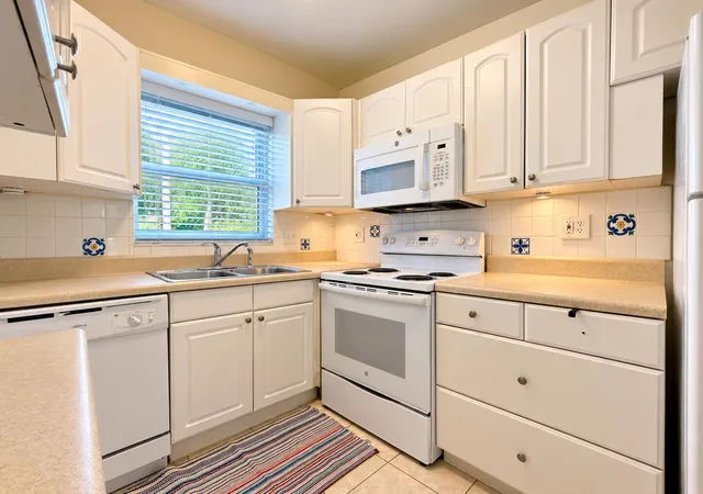 111-cleveland-st-lake-worth-beach-fl-33461/hzid_dcd46acb