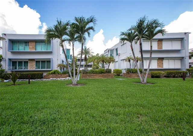 10178-collins-ave-202-bal-harbour-fl-33154/hzid_691c74cc