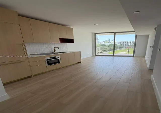 90-ne-32nd-street-427-miami-fl-33127/hzid_b2301b7a