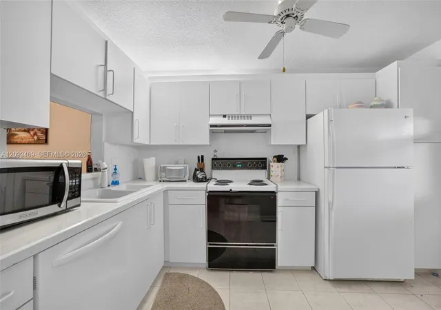 3774-inverrary-blvd-309p-lauderhill-fl-33319/hzid_75b32bfb