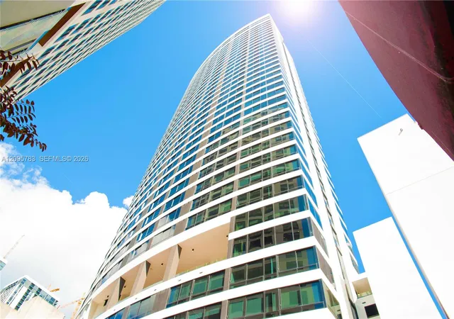 225-n-miami-ave-2306-miami-fl-33128/hzid_622dd16d