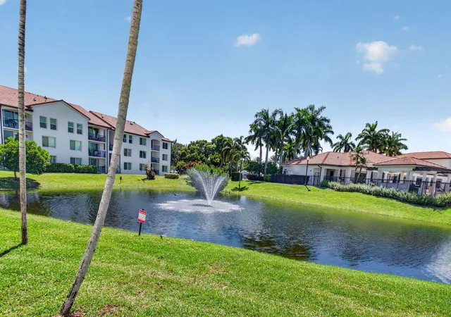417-villa-cir-boynton-beach-fl-33435/hzid_3913e61f