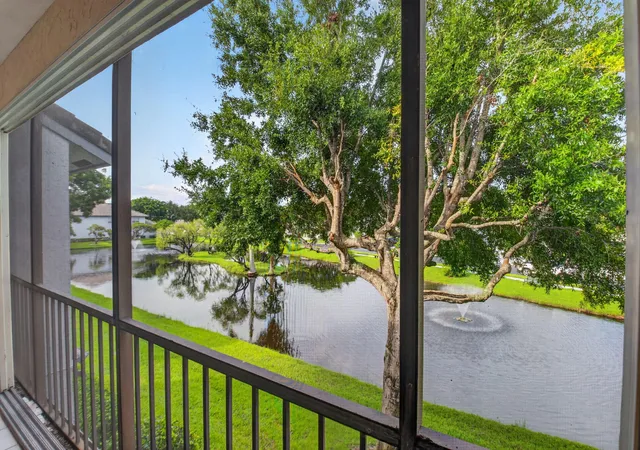 11611-briarwood-cir-3-boynton-beach-fl-33437/hzid_34404f22