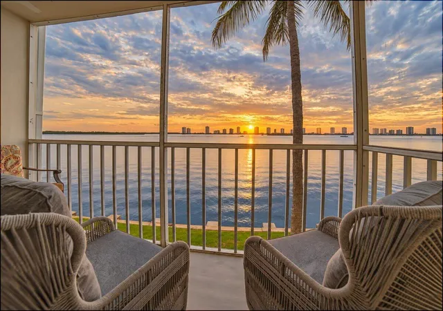 101-doolen-ct-205-north-palm-beach-fl-33408/hzid_accb7905