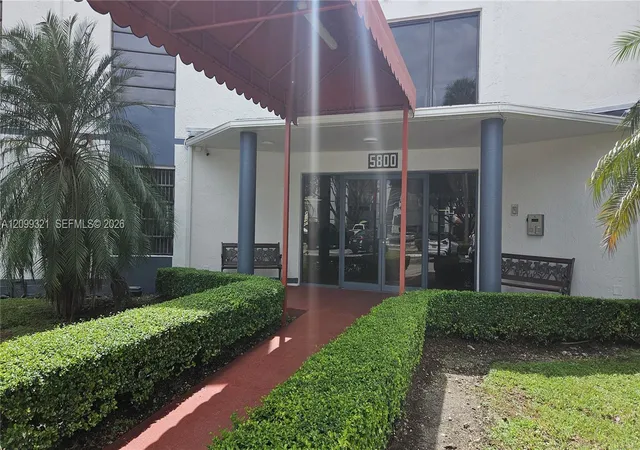 5800-sw-127th-avenue-2109-miami-fl-33183/hzid_70708499