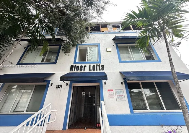 1021-nw-3rd-street-206-miami-fl-33128/hzid_4065544c