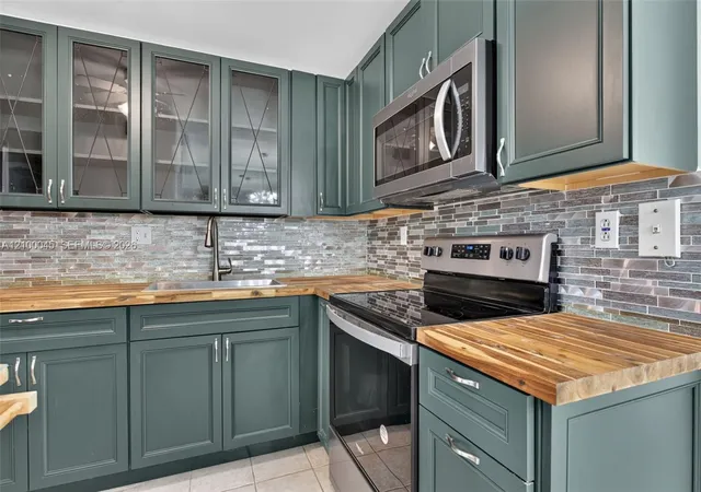503-gardens-dr-201-pompano-beach-fl-33069/hzid_edf498f1