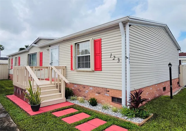 220-ne-12th-avenue-123-homestead-fl-33030/hzid_8e921bdb