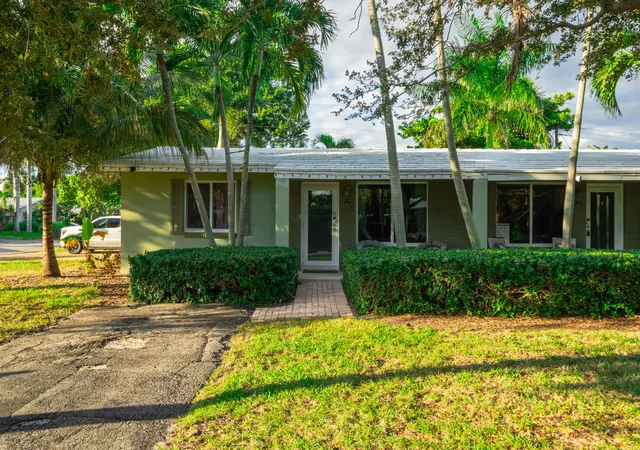 1401-ne-21st-street-1-2-wilton-manors-fl-33305/hzid_e75c587d