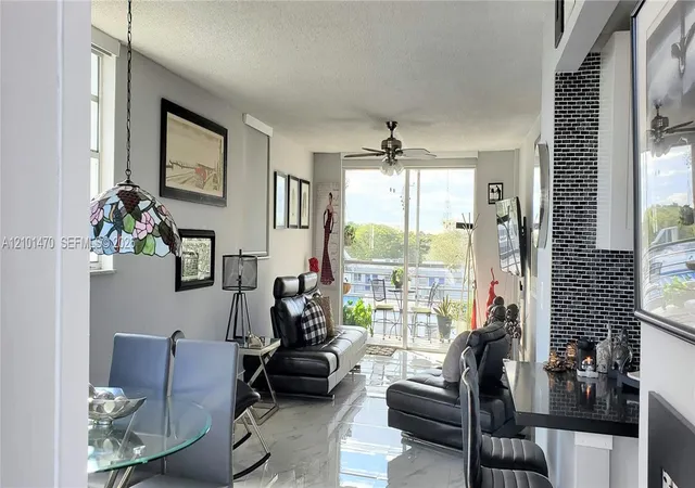 14165-sw-87th-street-d501-miami-fl-33183/hzid_5731a6ef