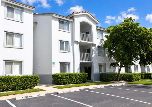 2640-s-university-dr-222-davie-fl-33328/hzid_f6373a7d