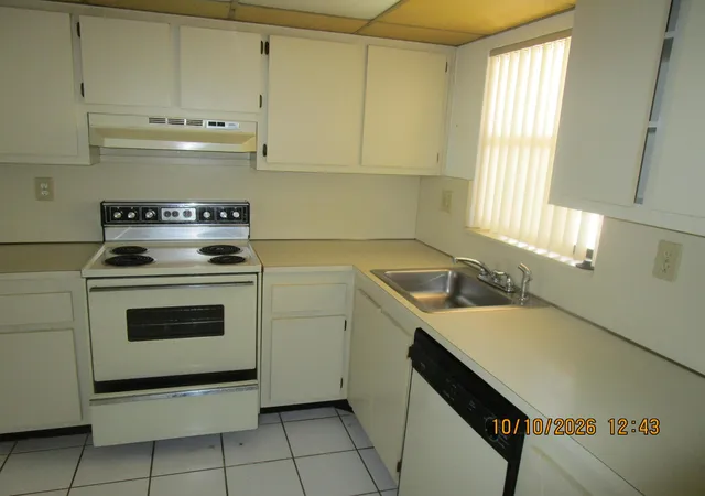 10466-sunrise-lakes-blvd-301-sunrise-fl-33322/hzid_efc4d016
