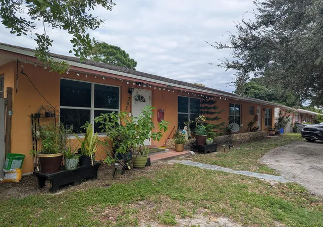 3925-w-roan-ct-west-palm-beach-fl-33403/hzid_6f945130