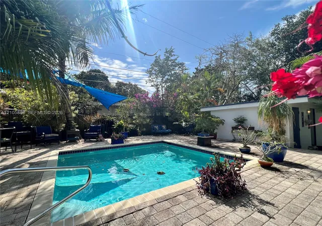 590-nw-40th-court-3-oakland-park-fl-33309/hzid_5f715111
