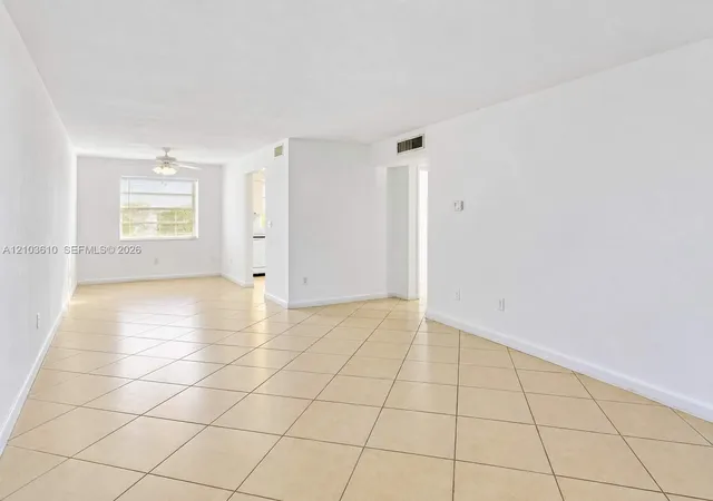 1350-ne-119th-street-135007-miami-fl-33161/hzid_484baa7a