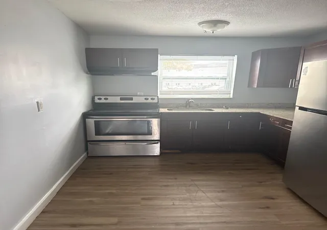 4780-nw-24th-court-c-110-plantation-fl-33313/hzid_9205c897