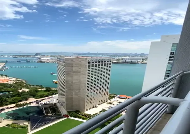 325-s-biscayne-blvd-4214-miami-fl-33131/hzid_467d2fcd