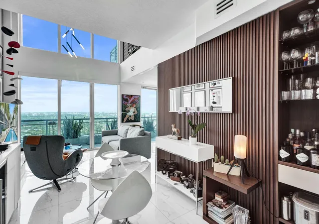 60-sw-13th-street-3411-miami-fl-33130/hzid_0bd1ed87