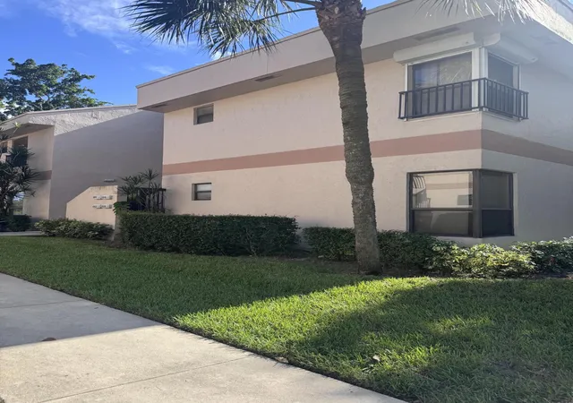 2836-carambola-cir-s-19107-coconut-creek-fl-33066/hzid_8604a81e