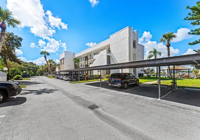 1950-sw-palm-city-rd-4-102-stuart-fl-34994/hzid_c1f5ea72