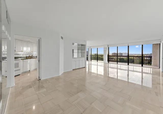1900-consulate-pl-1004-west-palm-beach-fl-33401/hzid_58d7ffe6
