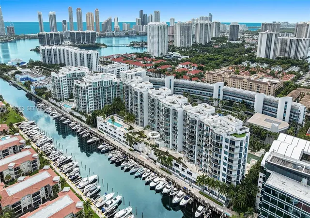 3029-ne-188th-street-910-miami-fl-33180/hzid_b8852052